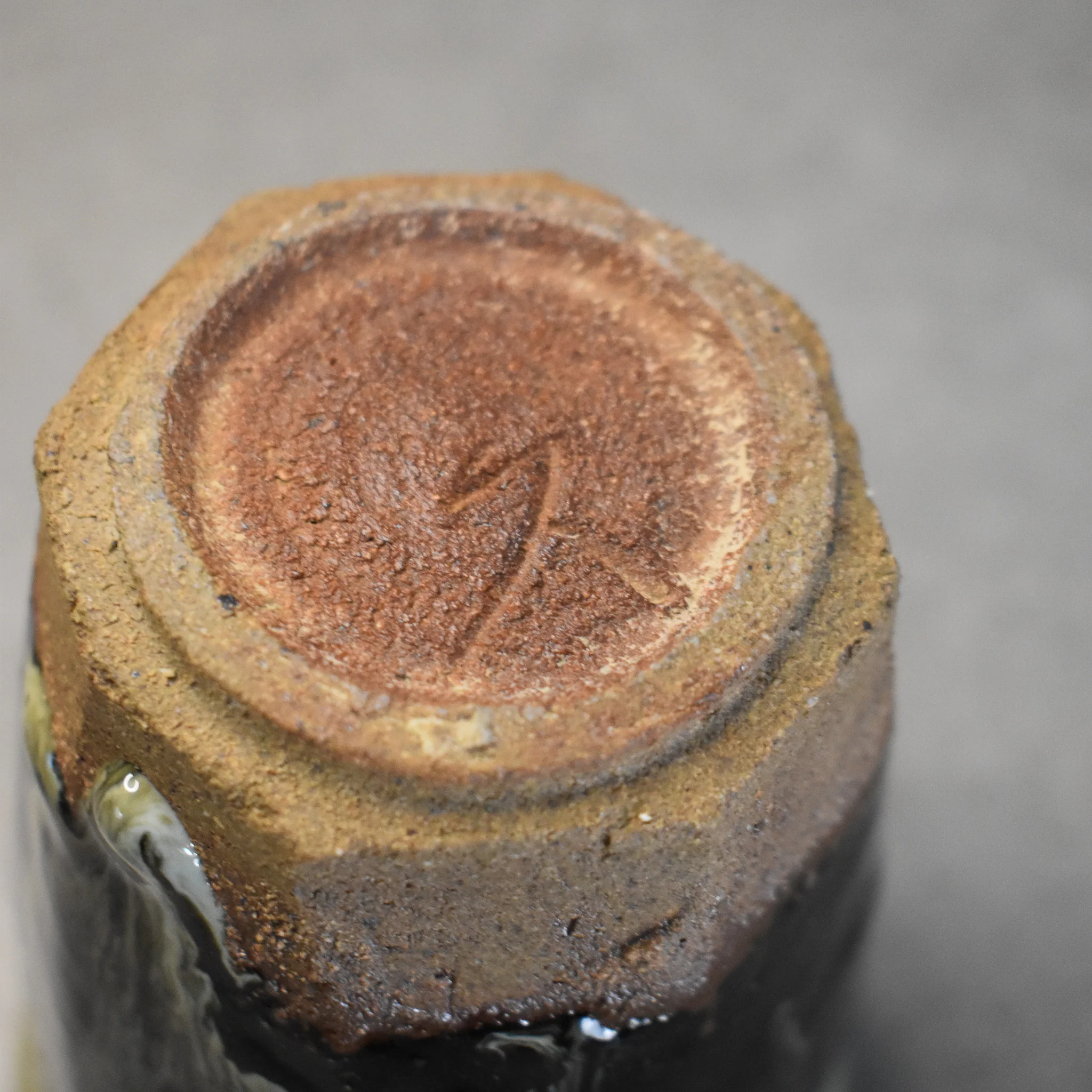 Tsutsue Kiln: Tall Karatsu Yunomi Cup - Image 5