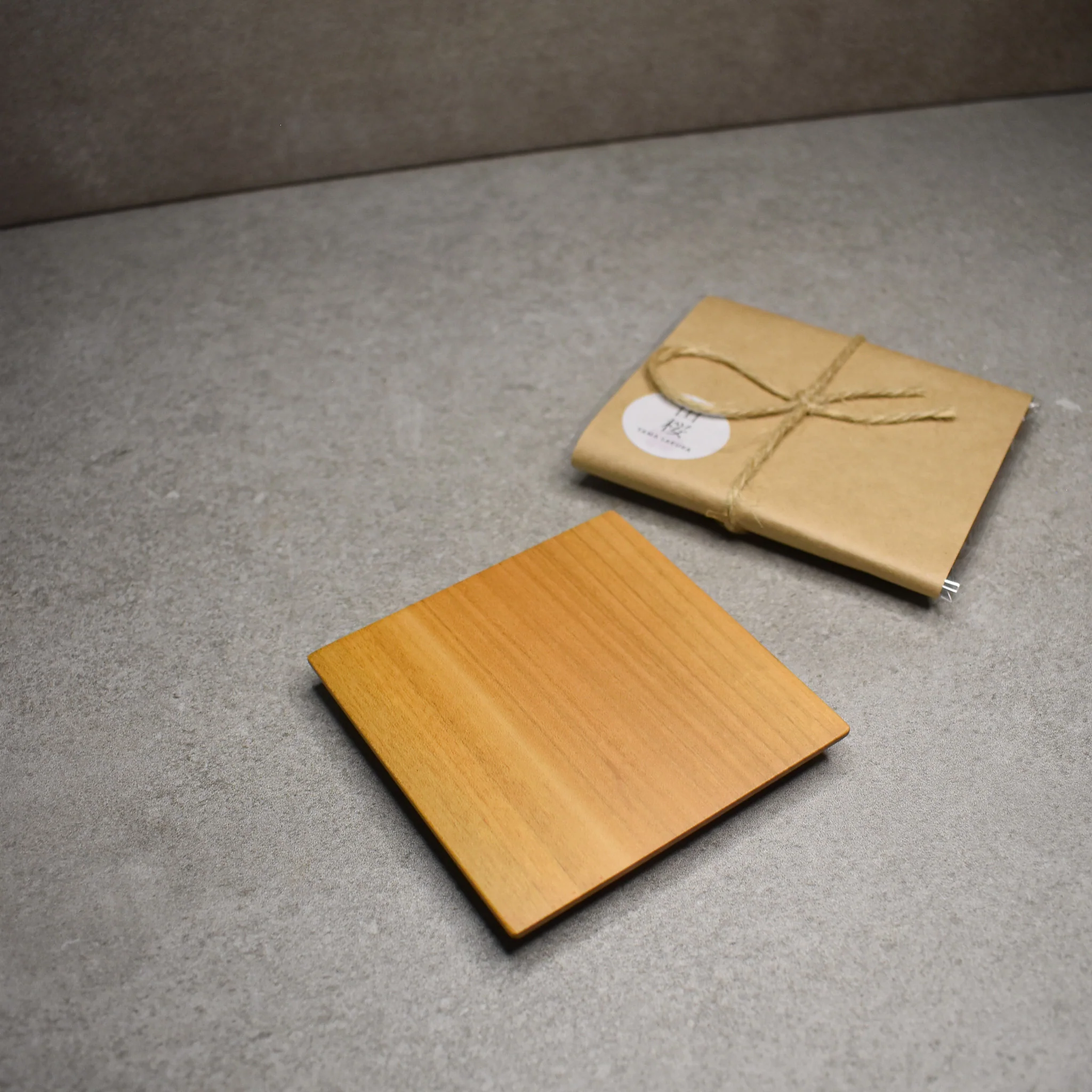 Saliu: Yamazakura Chashiki - Square Coaster - Image 4