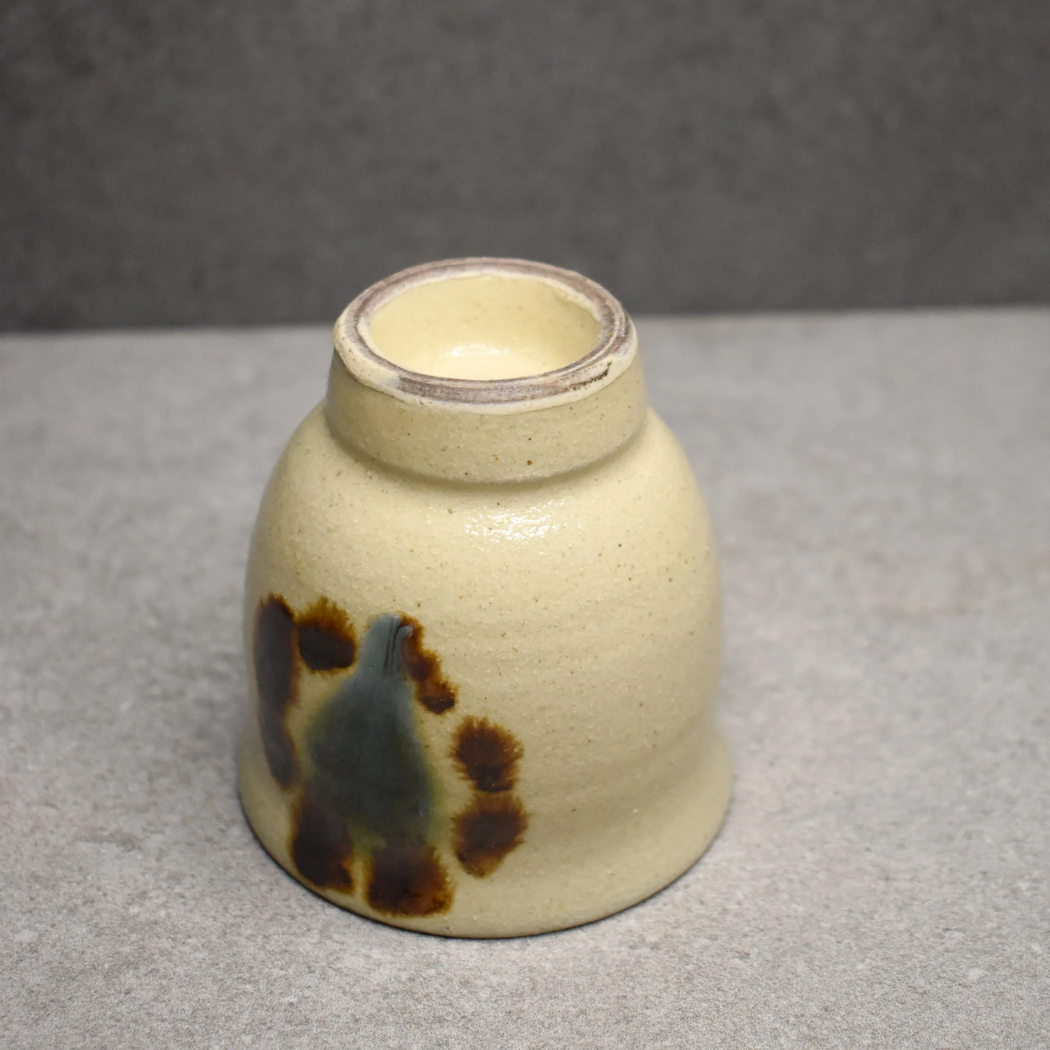 Yukutayagama: Large Yunomi Ashi - Image 4